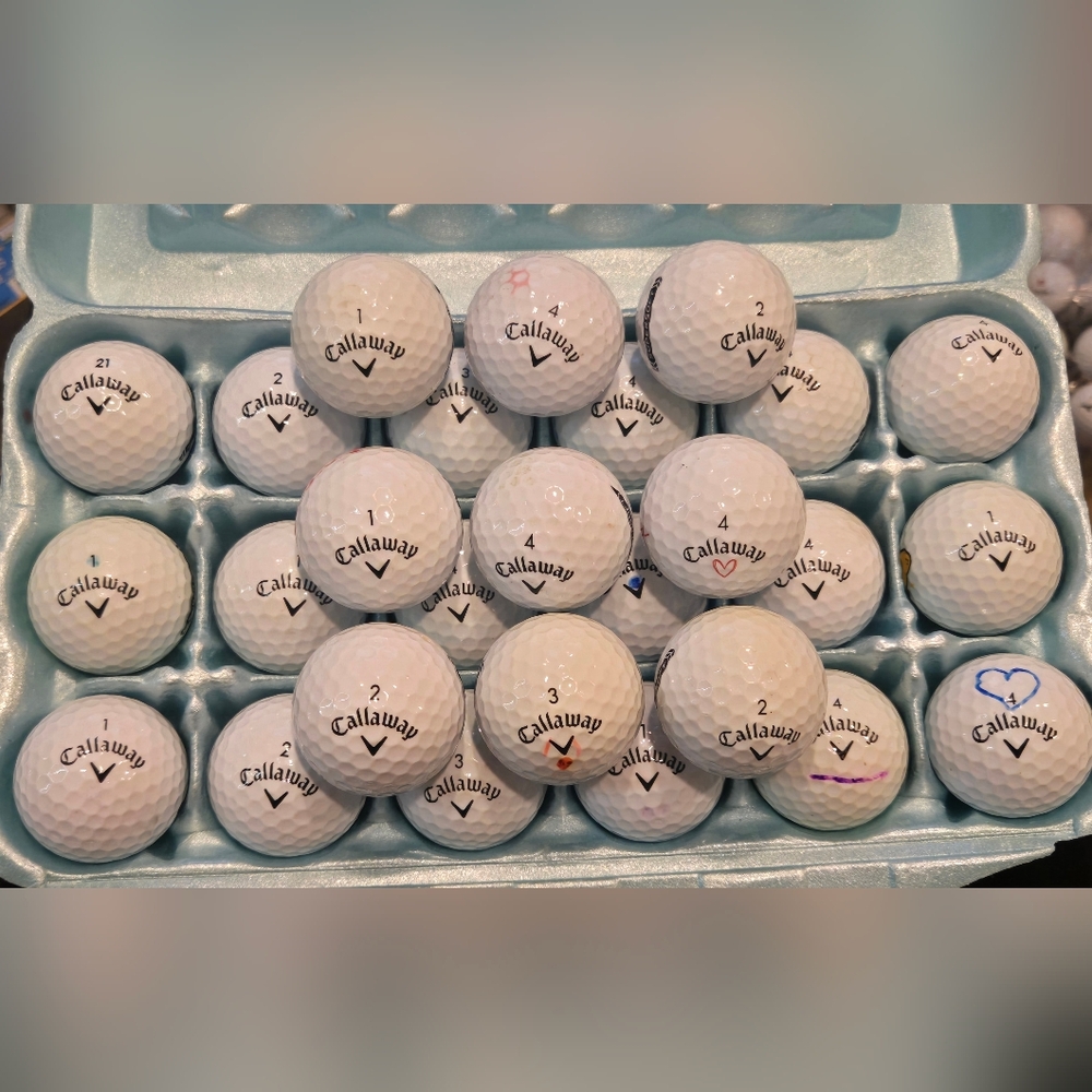 27 Callaway Supersoft white golf balls in 5A near mint playing condition